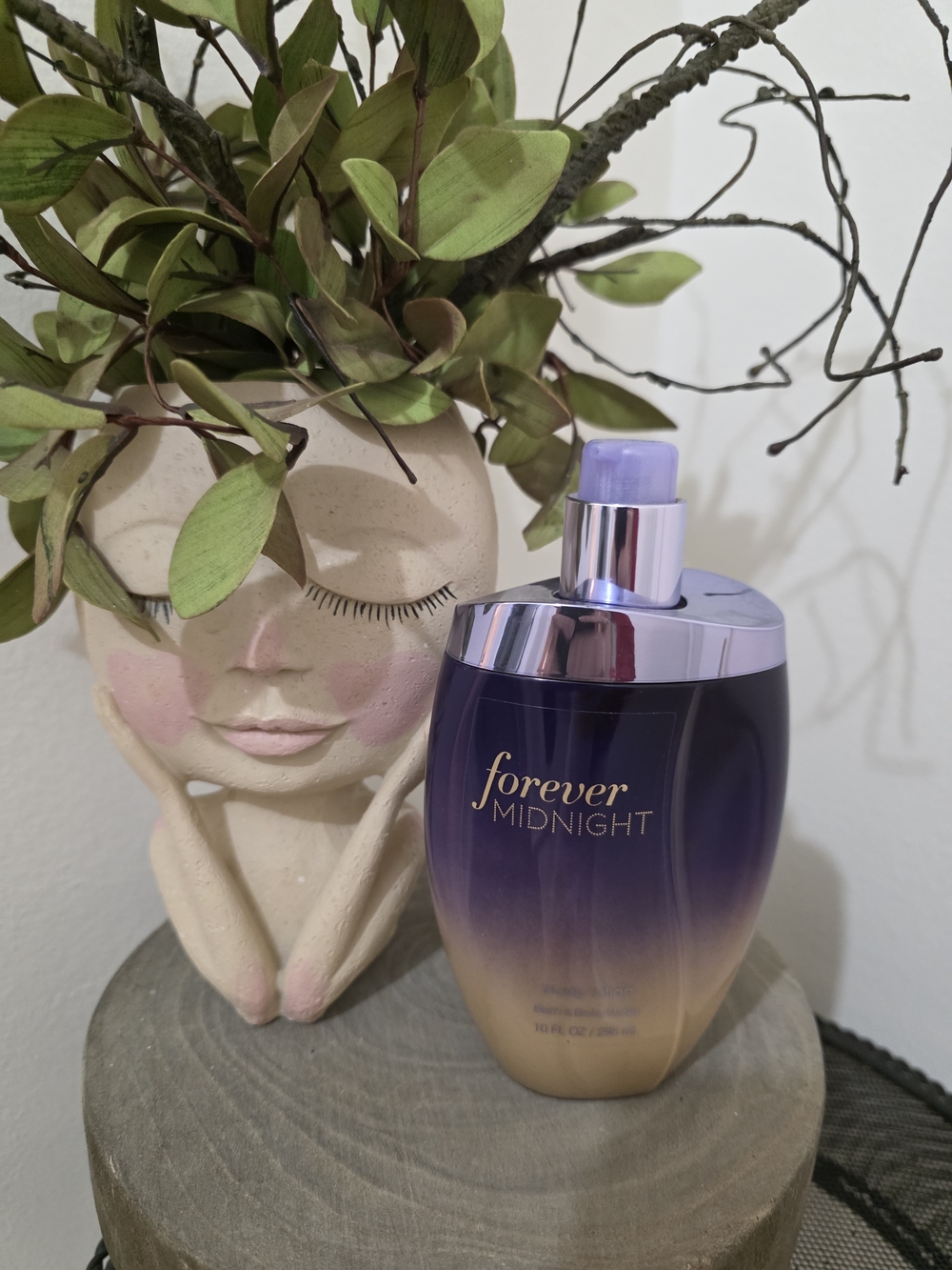 Forever Midnight Shimmering Body Lotion - Picture 2 of 3